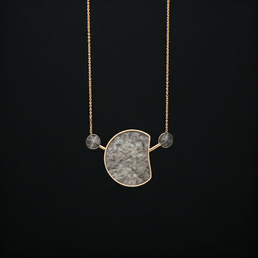 طلا و جواهرات