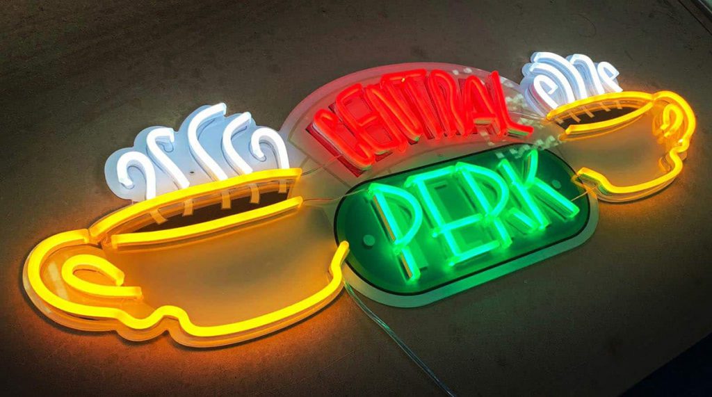 ساخت انواع تابلو نئون