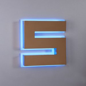 حروف استيل طلايی براق