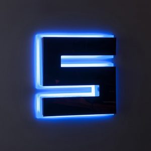 حروف استيل طلايی براق