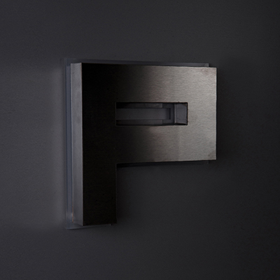 طراحی تابلو حروف استيل نقره ای خشدار